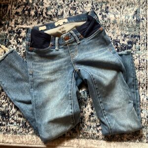Madewell maternity skinny jean, size 25